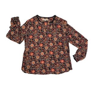 Loft graphic print top with black trim. Size M